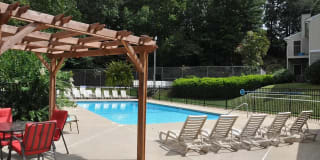 Creekside Apartments Gallery 1