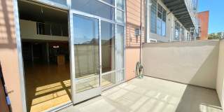 1,600 sqft 2-Level SOMA 1BD+2 Bonus Rooms+ 1.5BA Loft! 2 Car Pkg! Laundry! Balcony! -PROGRESSIVE Gallery 25