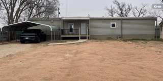 214 NW Ave I Gallery 1