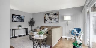 Verona at Silver Hill Gallery 11