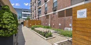 Reside on Barry Gallery 17