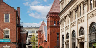 202 Queen Gallery 45