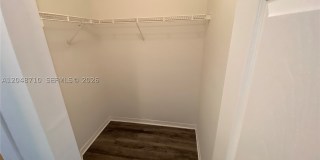 4177 N Haverhill Rd Gallery 37