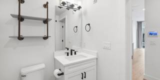 1510 N CAPITOL NW Gallery 15