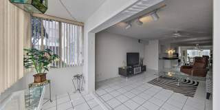 6253 Bay Club Drive Gallery 8