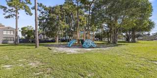 814 Hill Drive Gallery 31