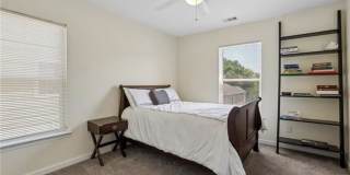744 Garibaldi Street Southwest Gallery 11