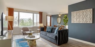 Shirlington House Gallery 7