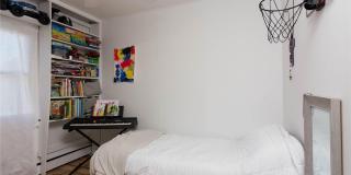 22 Carman Boulevard Gallery 16