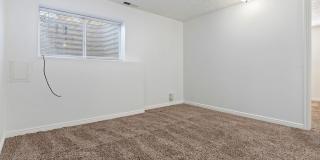 Updated 6 bedroom home is a must see!! Gallery 20