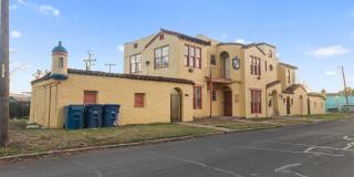 1630 W Rosewood unit: B 1630 W Rosewood unit: B Gallery 1