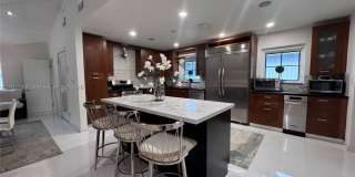 1332 Van Buren St (AVAIL 04/01/2026) Gallery 22