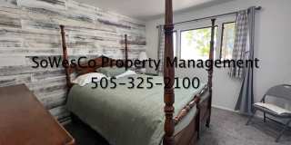 FULLY FURNISHED 4 Bedroom 2 Bath with Breathtaking Views Gallery 14