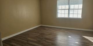 818 Robin Hood Trail Gallery 7