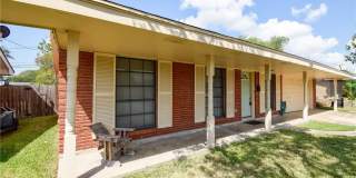 1209 Dallas Street Gallery 1