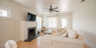 Beautifully Updated Fresno Tower Home, 3BR/2BA, plus Solar!! Gallery 6