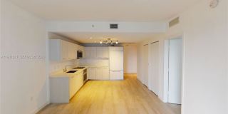 55 Southwest 9th Avenue Gallery 21