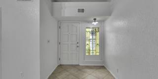 620 LAKEWAY Drive Gallery 15