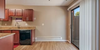 Wyndham Ridge Townhomes Gallery 12