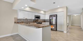 2125 NE 56th Court Gallery 12