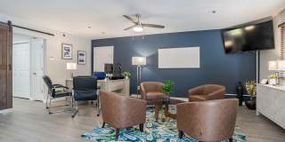 Colonial Village Gallery 27