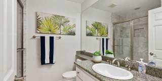 Spacious and Bright Furnished 4 Bedroom Home in Gated Community Gallery 32