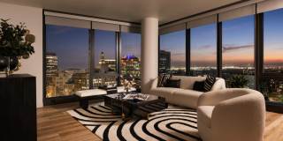 1900 Broadway Gallery 9