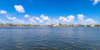 ** SMOKEHOUSE BAY OF MARCO ** 2/2 SEASONAL UNIT ON MARCO ISLAND AVAILABLE ** BEST WATERWAY VIEW HERE ** Gallery 13