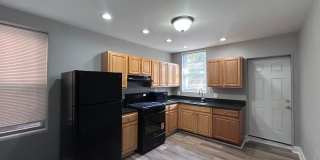 Baltimore - 4 Bedrooms + Den and 2.5 baths Available! Gallery 1