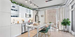 Skyline 776 Skyline 776 Gallery 21