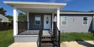 1706 Lake Avenue Gallery 1