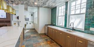 Bayswater Gallery 39