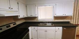 Welcome home to 10005 Raymond - West Little Rock, Newly updated, For Rent, *Please read the full description* Gallery 7