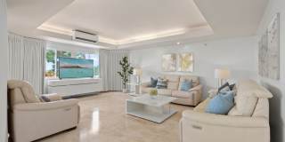 Paradise Beach Estate: Beachfront 6BR w/ Pool, Guest Suite & Pickleball Gallery 11