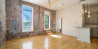 Modern 1 Bedroom, 1 Bath Apartment Home  Located In Historic Westport Gallery 61
