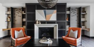 The Cardinal Gallery 34