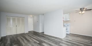 Charlton Place Gallery 4