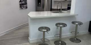 9725 Fontainebleau Boulevard Gallery 8