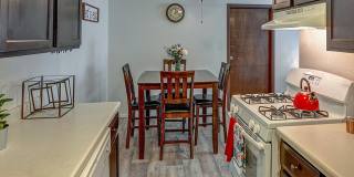 Stone Grove Gallery 3