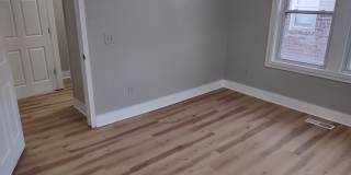 3219 E 5th Ave Gallery 1