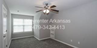 Gorgeous 3 bed/3 bath home in great Bentonville neighborhood Gallery 29