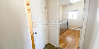 Beautiful 3 Bed, 2 Bath with Pool!! NO HOA!!! (Available on 05/01/26) Gallery 18