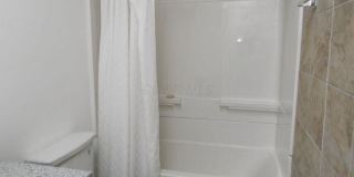 1080 Arapaho Avenue Gallery 27