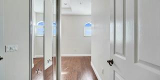 1252 Piazza Antinori Gallery 34