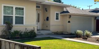 3 Bedroom 2.5 Bath Home in San Jose with Private Back Yard Gallery 1