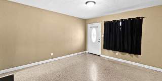 2613 E Clark St Gallery 5