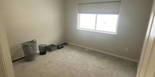 Stunning 3 Bed/2.5 Bath Eagle River Townhome with Unmatched Views! Gallery 8