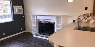 Brookshore Apartments Gallery 13