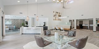 Vantage on Hillsborough Apartments Gallery 26