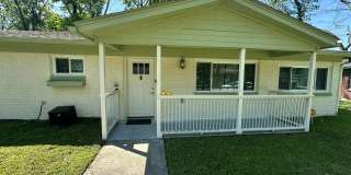 3 BED | 2 BATH | GATED BACKYARD | TWO CAR DRIVEWAY | DAFFIN PARK Gallery 4